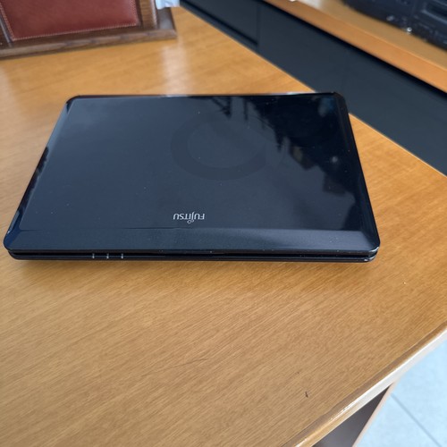 Netbook pollici fujitsu mod - 10,